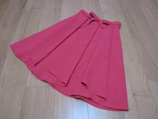 【即決価格 送料込み】Swingle(スウィングル) エスカルゴスカート リボンベルト付 ショッキングピンク Ｓ(1) 美品