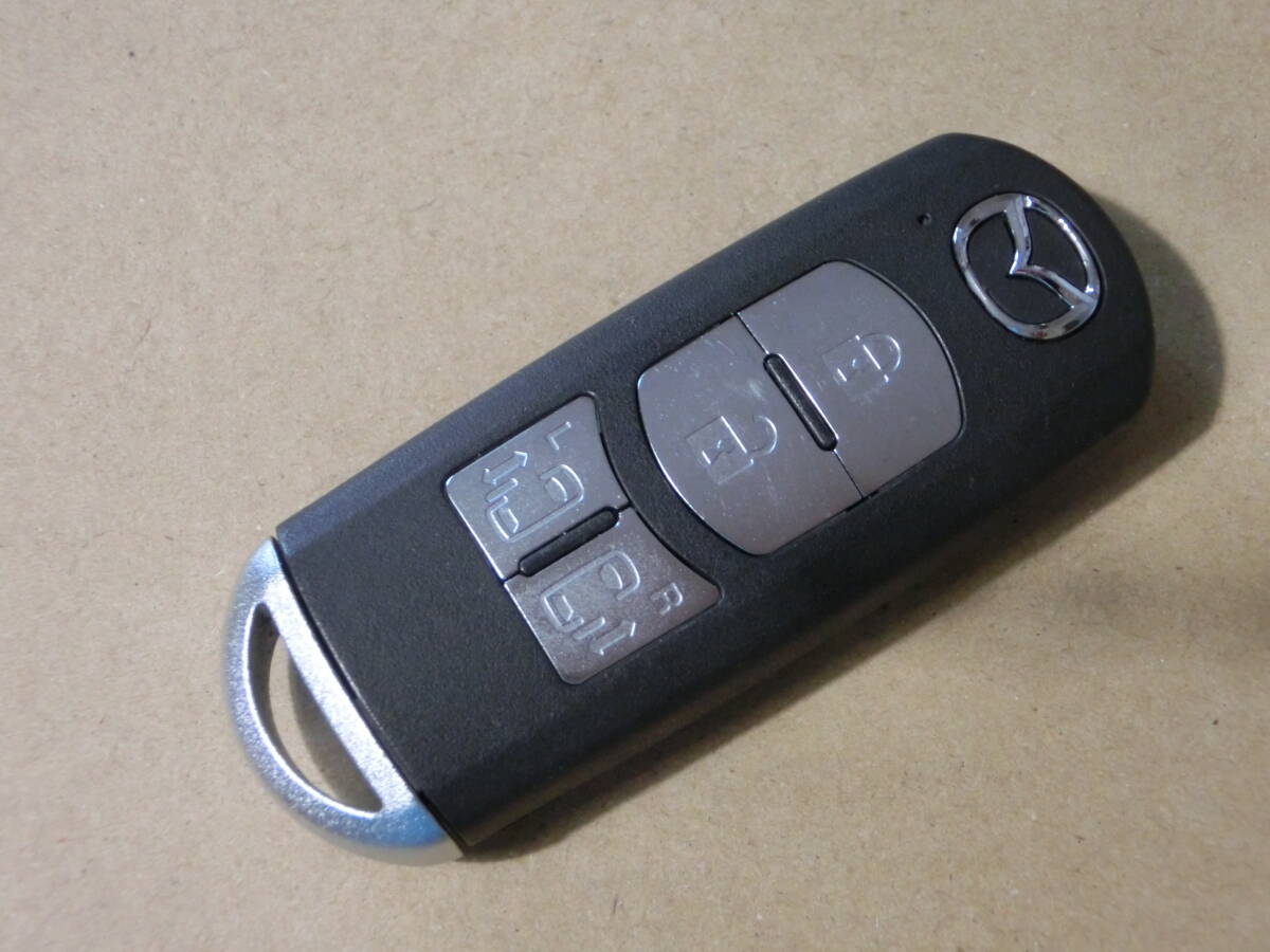 マツダ MAZDA 純正　スマートキー 4つボタン両側スライド MPV/プレマシ/ビアンテ等