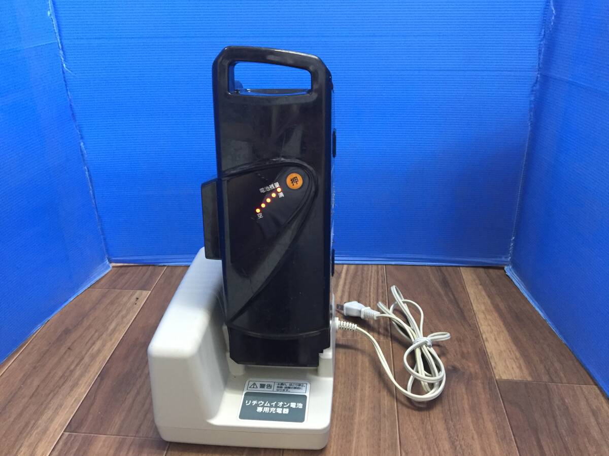 YAMAHA ヤマハ 自転車用リチウムバッテリー NKY513B02B 充電器付き　中古品7997