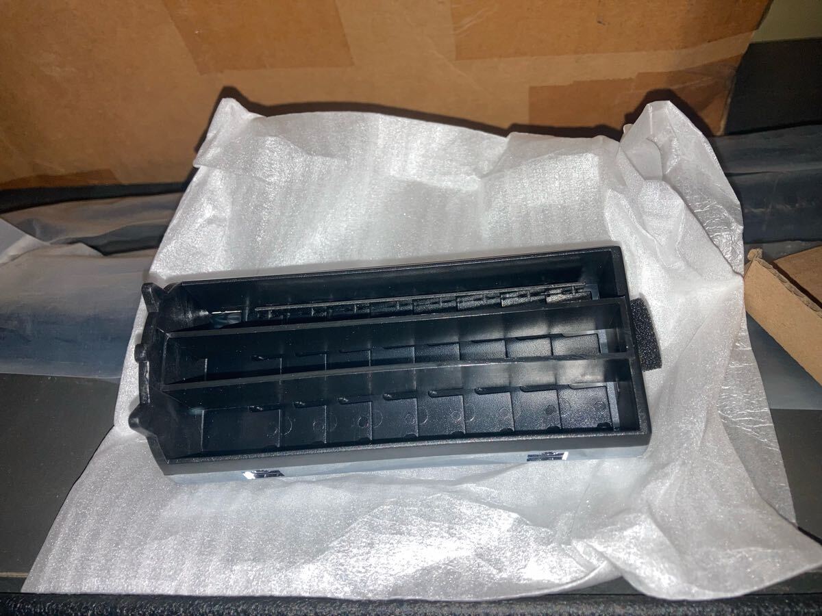 シボレー　C10 K5ブレイザー　サバーバン　エアコン吹き出し口　新品　4個セット