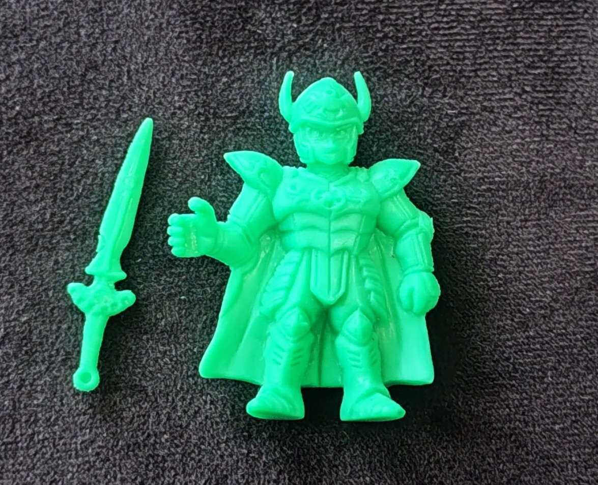 絶版 消しゴム ロトの剣 ロトの鎧 ロトの装備 伝説の勇者 ガブリエル アベル伝説 ケシゴム フィギュア 人形 ドラゴンクエスト DRAGONQUEST