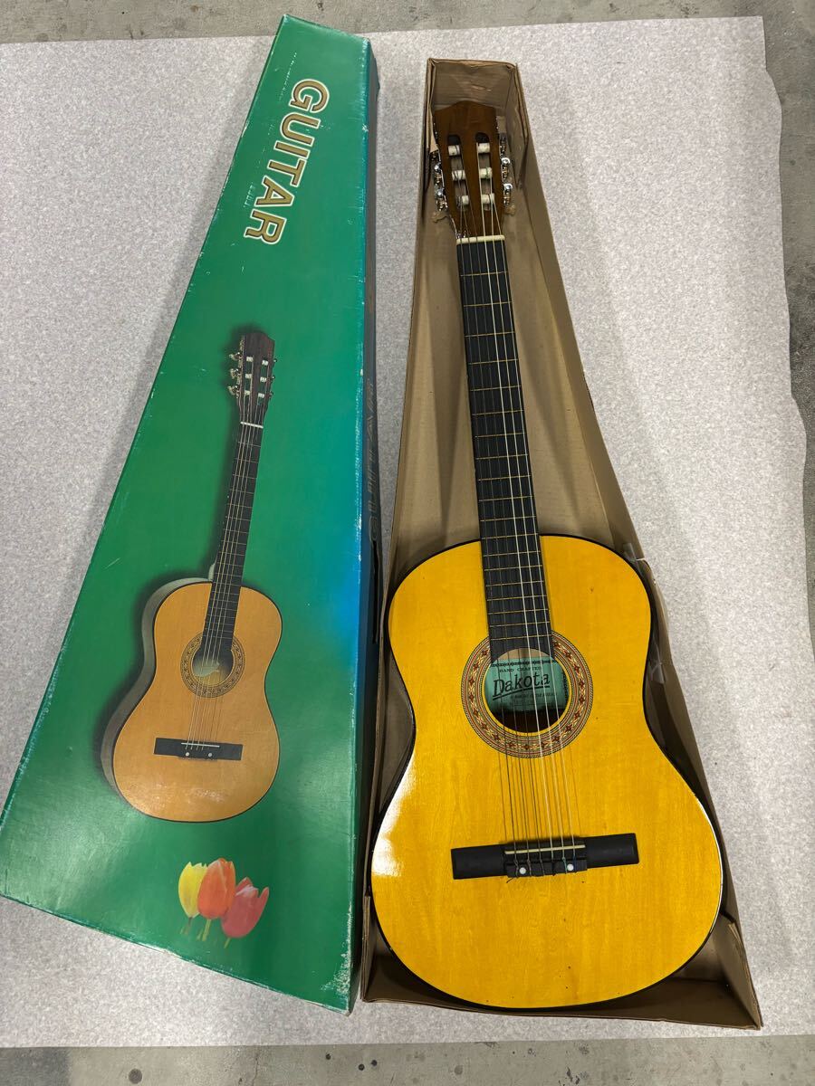 Barcray Guitar Research ダコタ ギター BC-70 中国製 アコースティック 弦楽器 楽器 演奏 Dakota 箱入り 弦