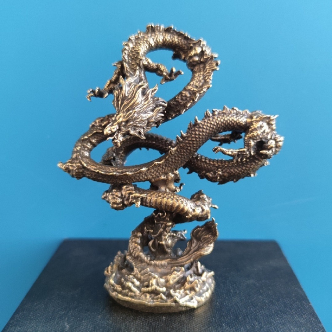 新入荷* 銅製 龍置物 工芸品 密彫刻 龍の縁起物置物 * 工芸品 重量240g