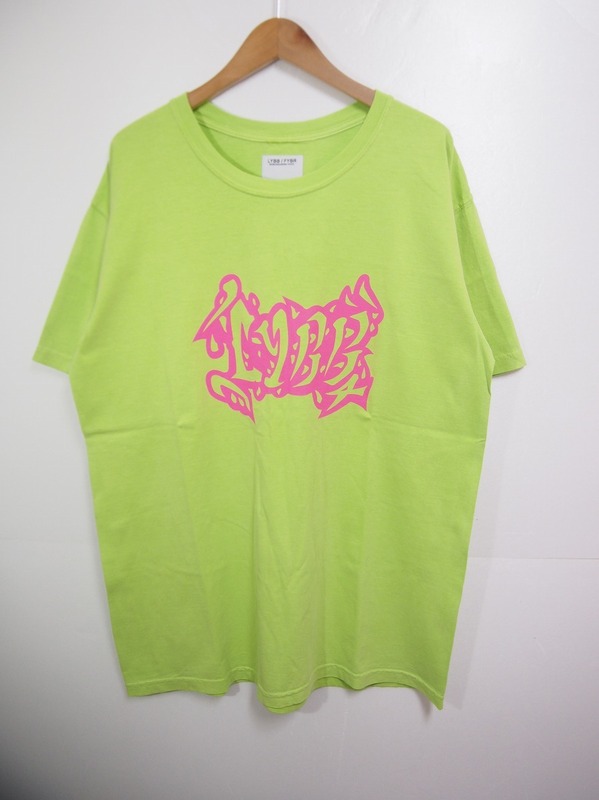 美品 NUBIAN取扱 LYBB / FYBR(A$AP Twelvyのブランド) グラフィック Tシャツ 半袖カットソー 緑313K