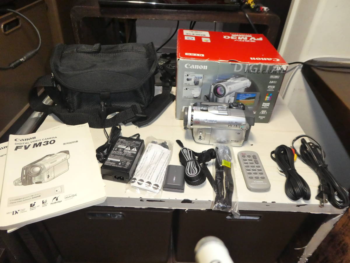 CANON FV M30 miniDVデジタルビデオカメラ 動作良好