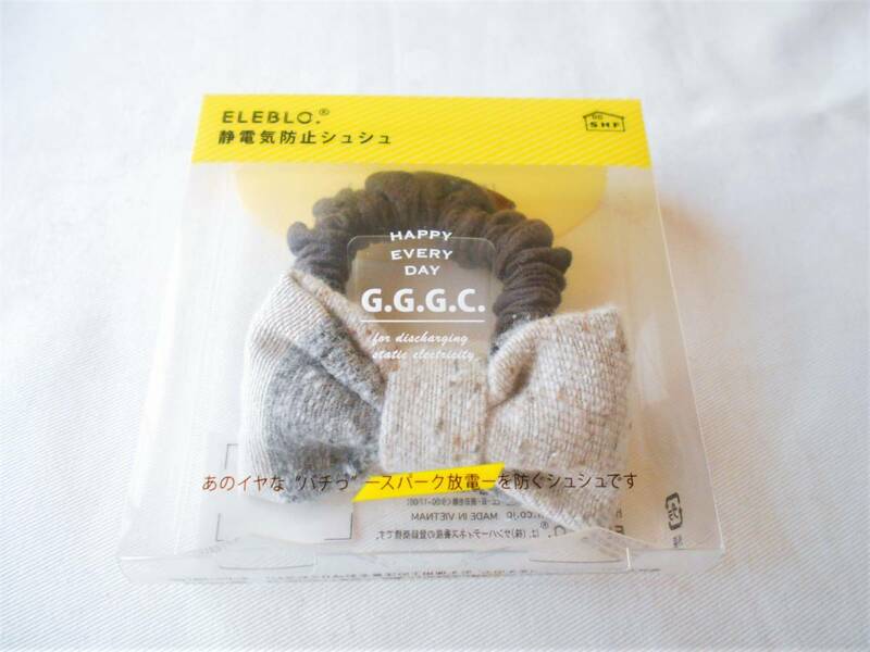 ★新品★「静電気防止」 シュシュ　リボンが付いたヘアゴム