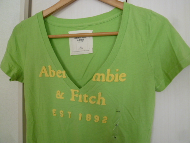 Abercrombie&Fitch/アバクロンビー＆フィッチ○黄緑ロゴワッペン深VネックTシャツM/半袖○T625