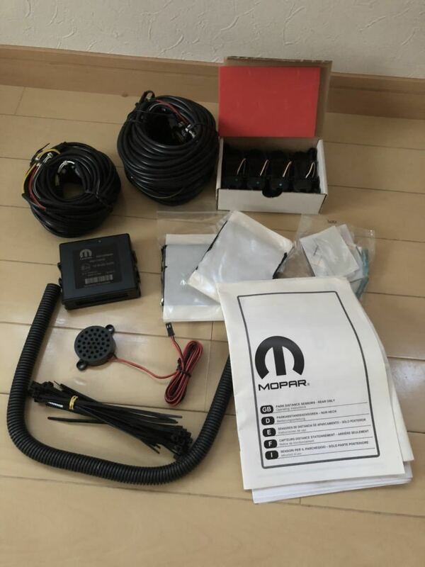 ★新品★MOPAR jeep WRANGLER パークディスタンスセンサー（リア）