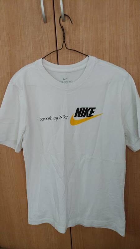 ナイキ　半袖Tシャツ　メンズSサイズ