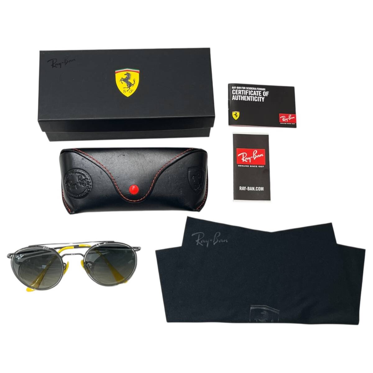 ■中古品■Ray-Ban レイバン サングラス フェラーリコラボ 51□22 140 ケース付 ストラップ付 ファッション小物 ZE5188Z