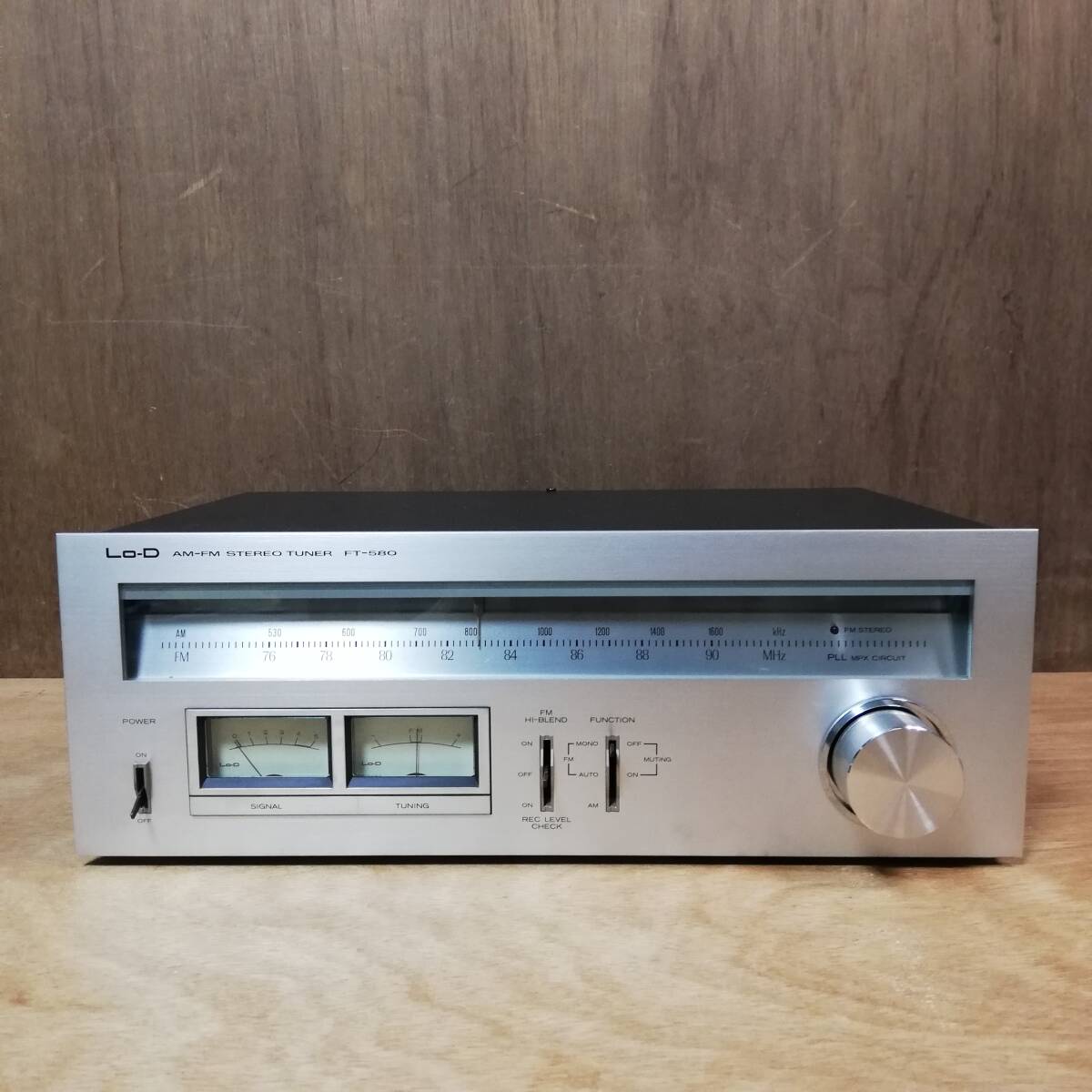 LO-D AM FM STEREO TUNER FT-580 日立 ステレオチューナー