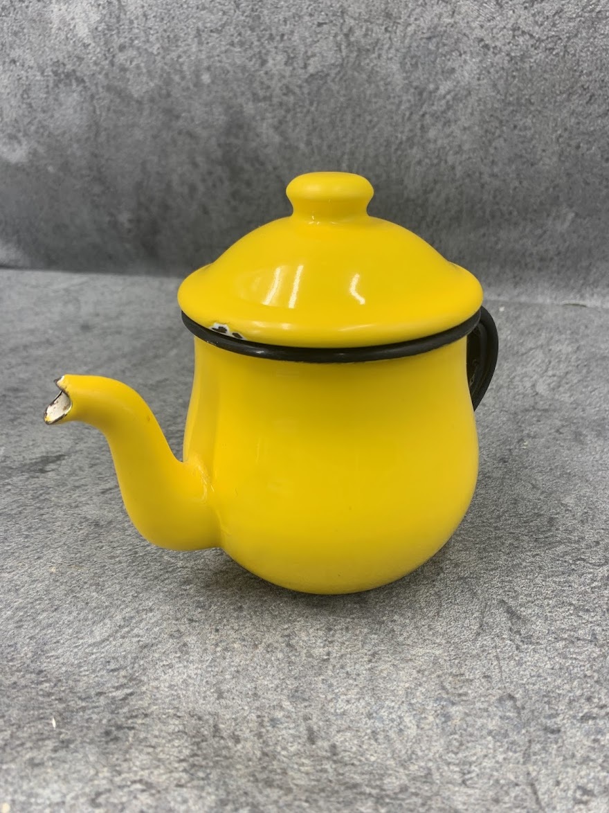 【 昭和レトロ ホーロー製ポット イエロー ホーロー 】やかん 琺瑯 調理 容器 レトロ アンティーク