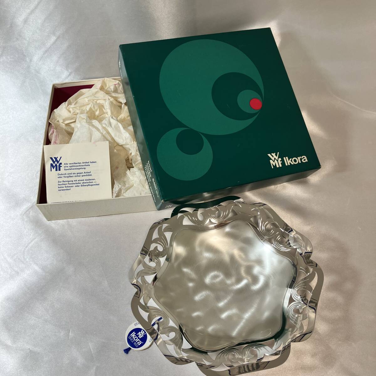 WMF Ikora ヴェーエムエフ イコラ ドイツ製 金属工芸品 未使用 化粧箱入り カッティングが美しい*nb21