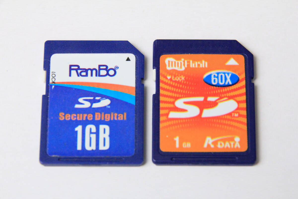 1GB SDカード ●2枚セット●