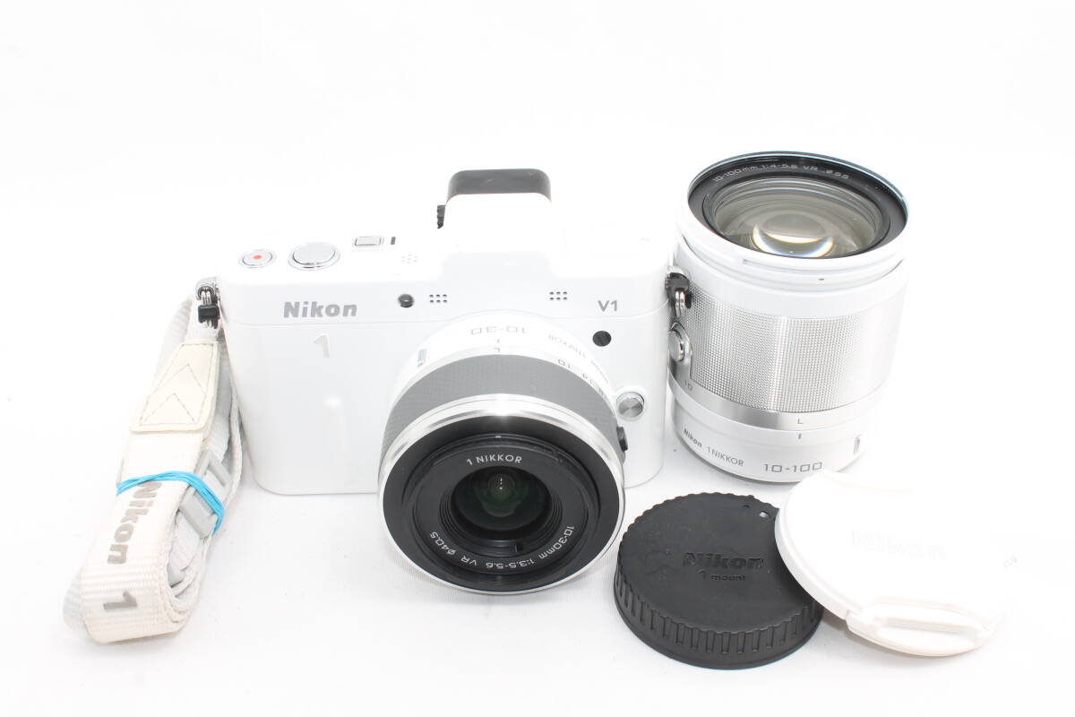 【20250705KNB-12】Nikon ミラーレス一眼カメラ Nikon 1 (ニコンワン) V1 (ブイワン) ダブルズームキット ホワイト