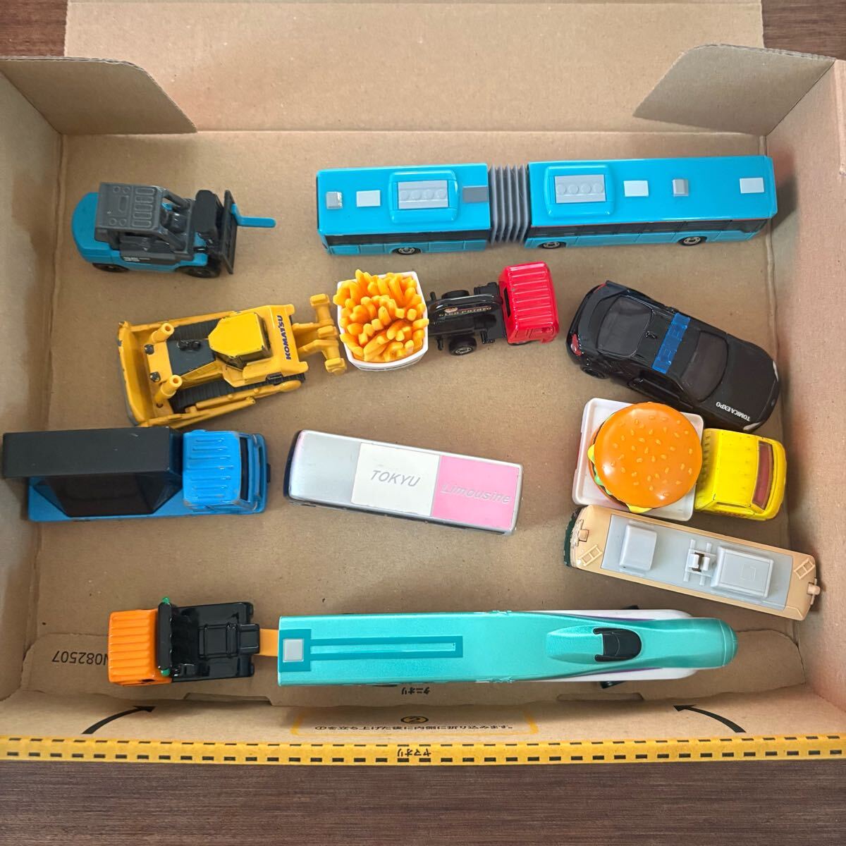 トミカ ミニカー TOMICA トラック　はやぶさ　牽引車　10個　セット