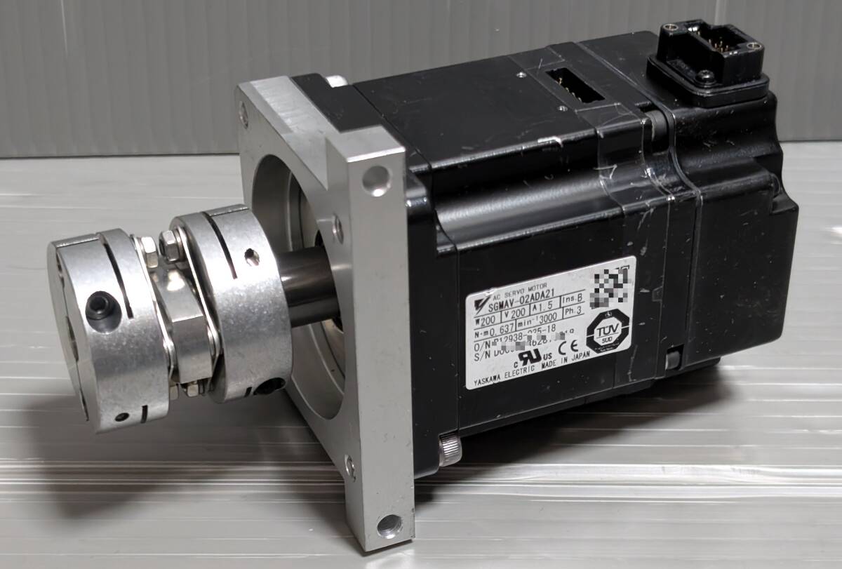 安川電機 YASKAWA SGMAV-02ADA21 サーボモーター カプラ付き(B35)