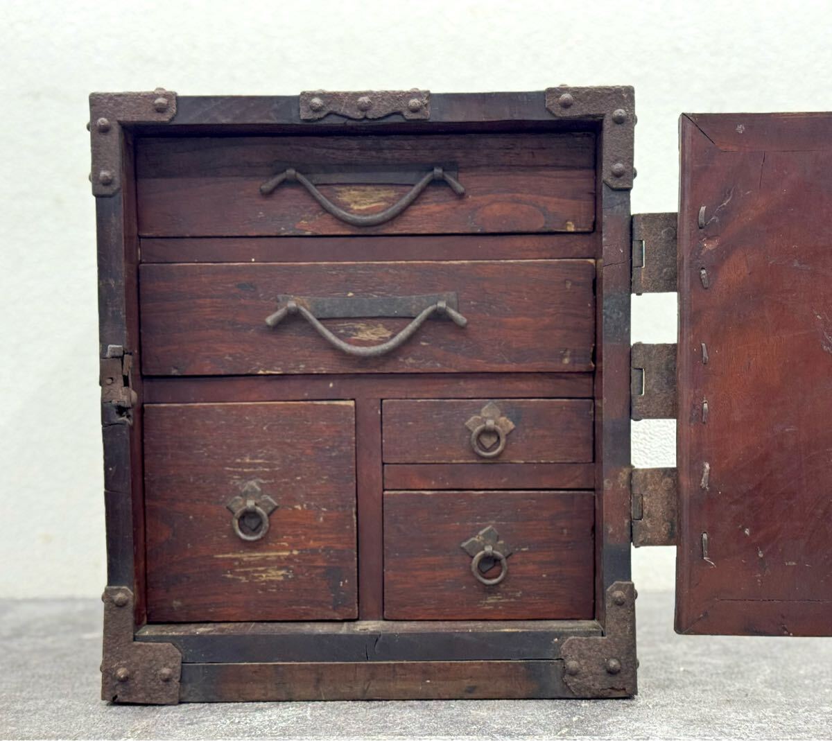 {$data['title']拍卖