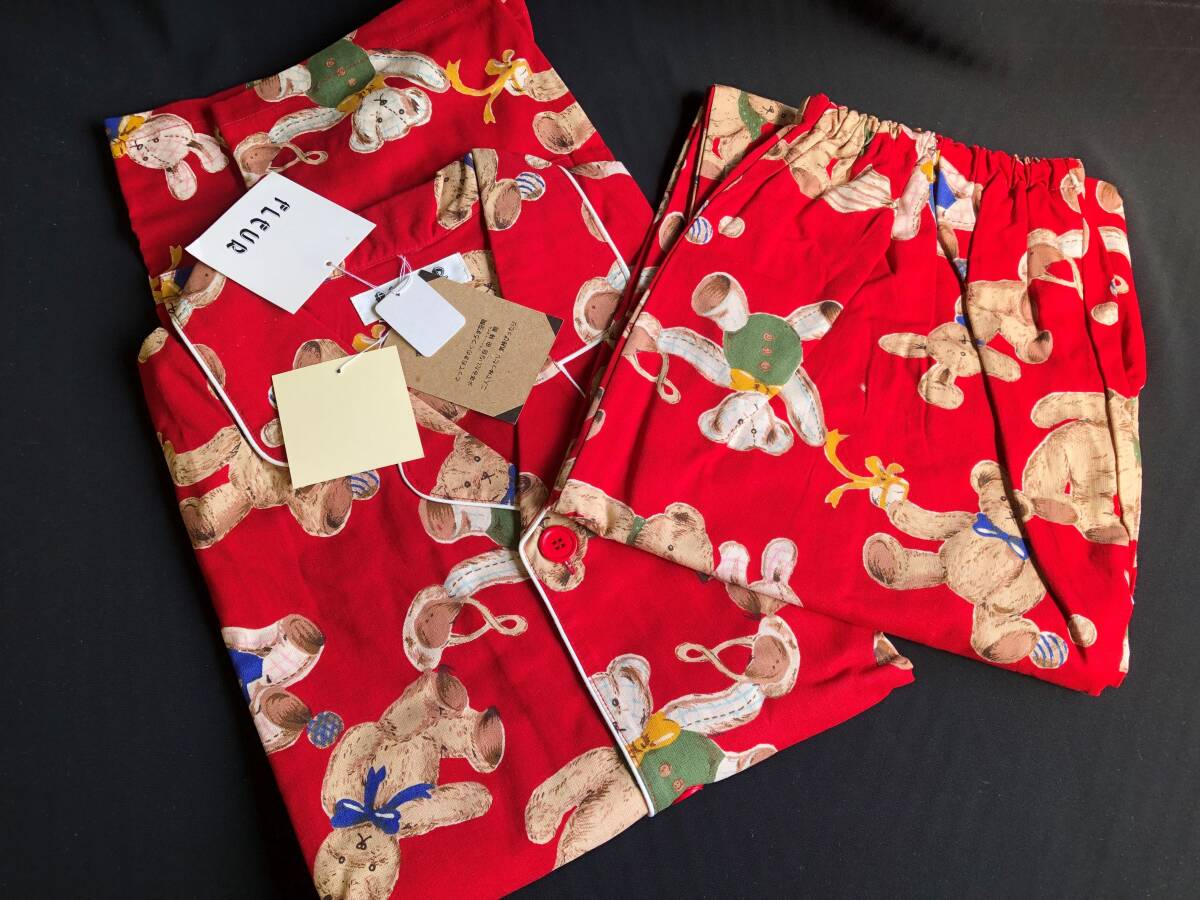 新品・タグ付き　テディベア柄　パジャマ　男女兼用　L　FLEUR
