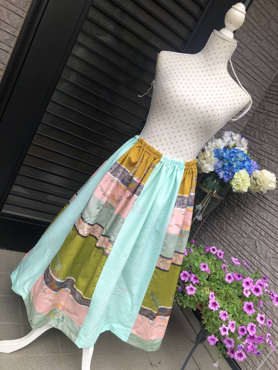 新品　ハンドメイド　着物リメイク　秩父銘仙　夜具地　フレアスカート・ロングスカート　正絹　送料230円　昭和レトロ　アンティーク