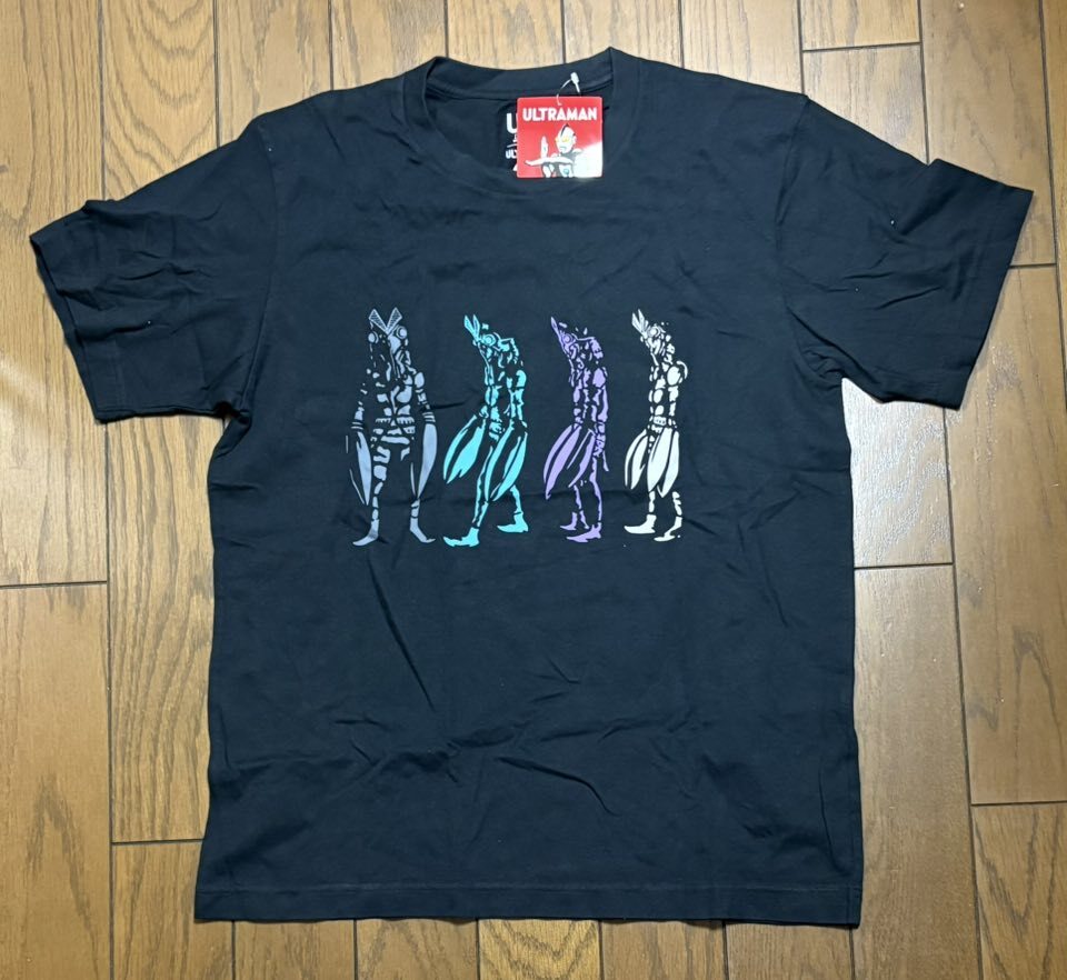 新品未使用　ウルトラマン　/　バルタン星人　Tシャツ（メンズMサイズ）