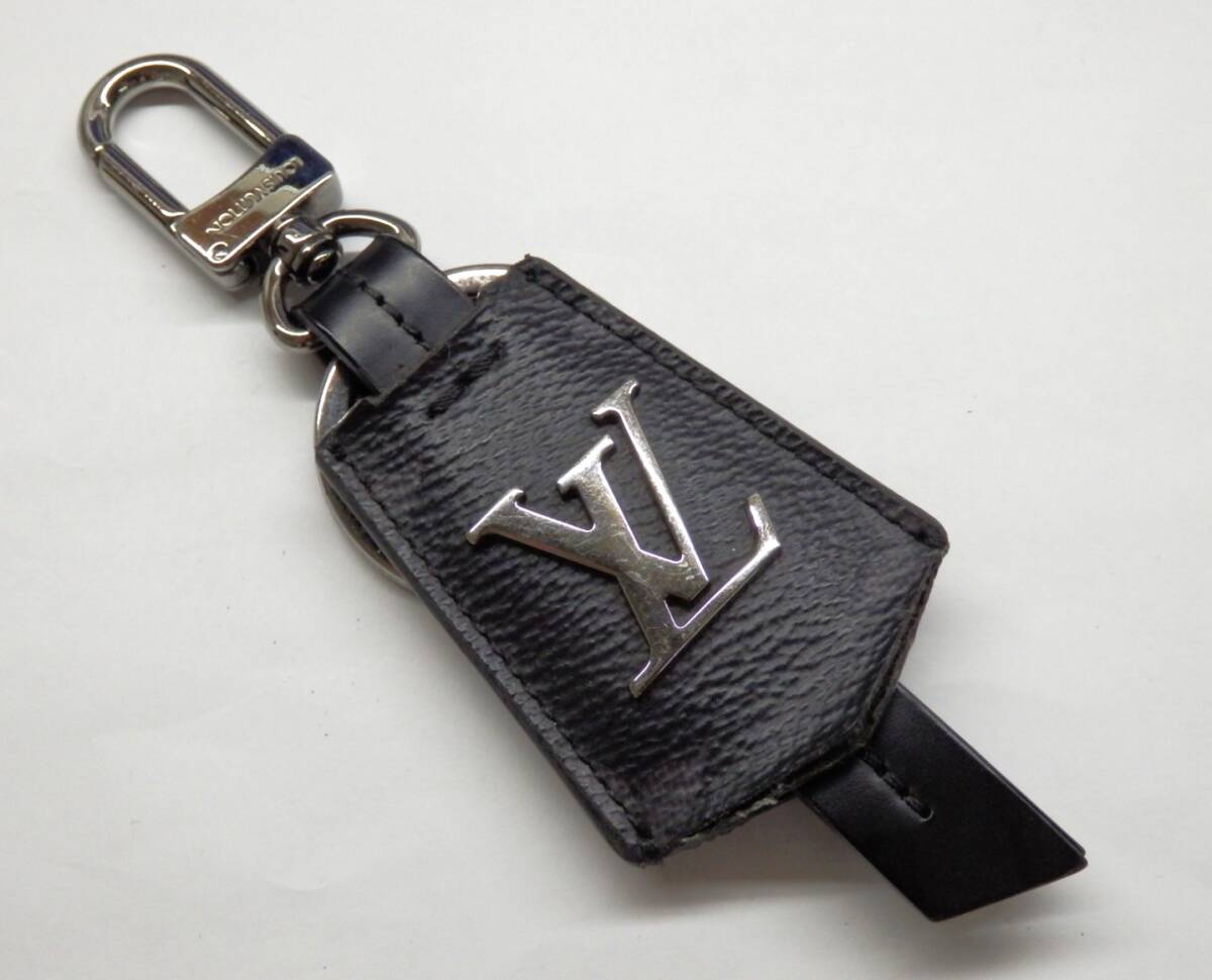 172H212G◆LOUIS VUITTON ルイヴィトン キーリング M63620 ポルトクレ クロッシュ クレ モノグラム エクリプスキャンバス 中古 