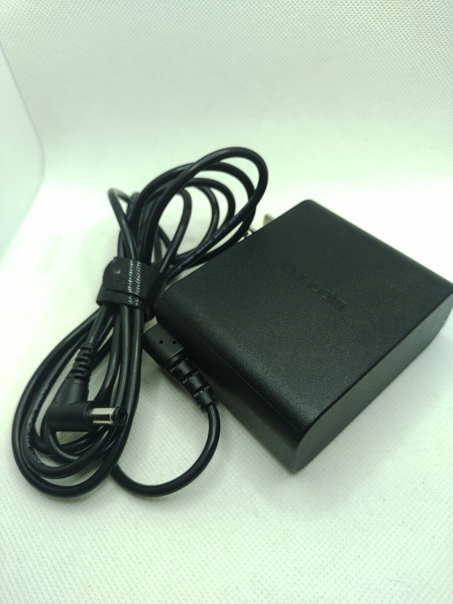 エレコム ノートPC用ACアダプター 丸型コネクタ 19V TOSHIBA ACDC-1965TOBK 6S-3013 【完動品】
