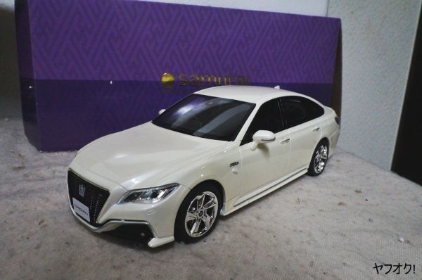 京商 サムライ トヨタ クラウン 3.5 RS Advance 1/18 ミニカー 白