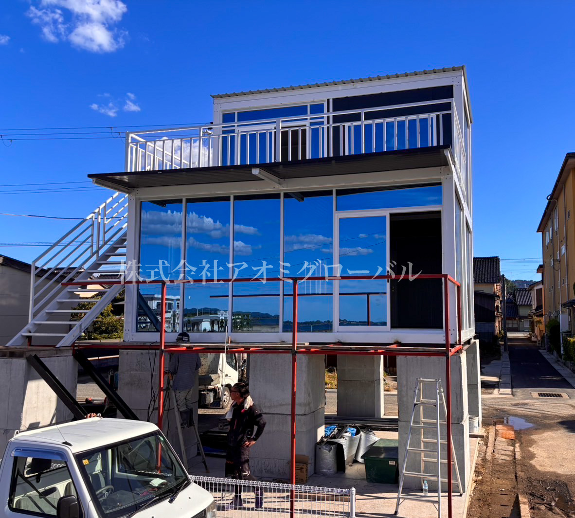 ◆日本初/実質3階建て◆コンテナハウス 居住 事務所 店舗に ガラス付き どんな場所でも設置可能 プレハブハウス コンテナハウス 全国OK