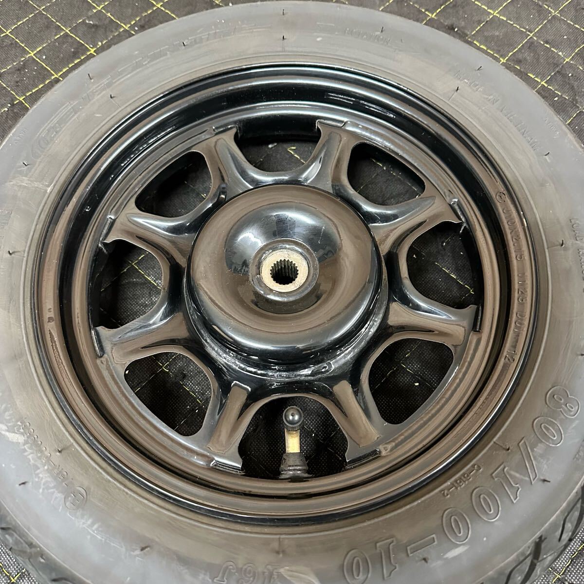 {$data['title']拍卖