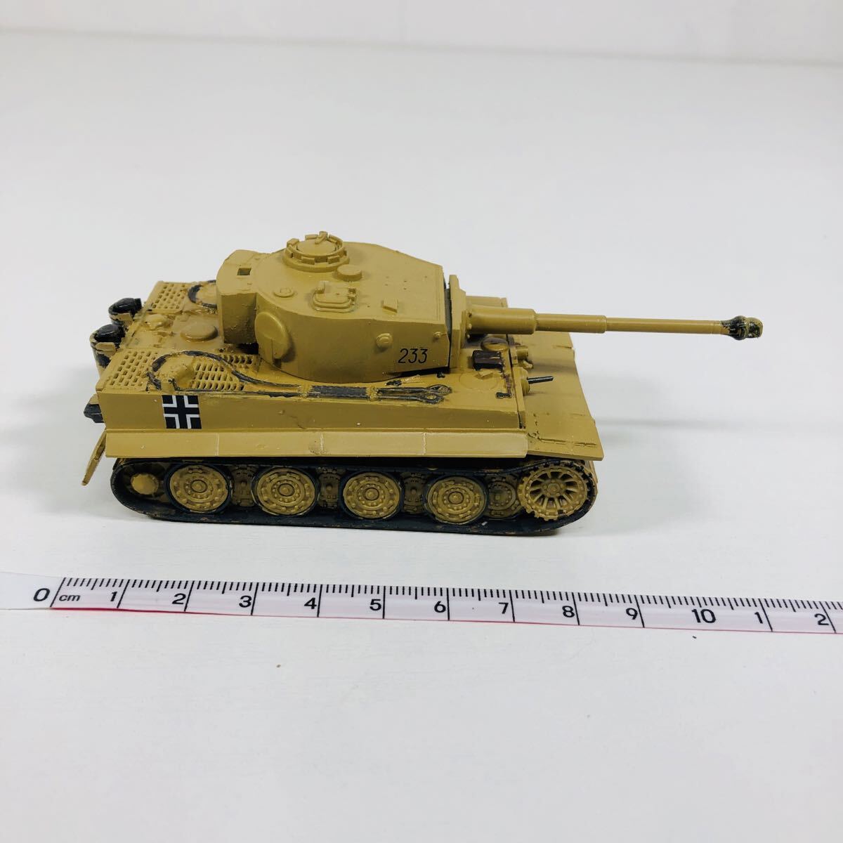 中古保管品 現状品 塗装済み完成品 ジャンク プラモデル ドイツ軍 タイガーⅠ 戦車 WW.II メーカー 縮尺 不明