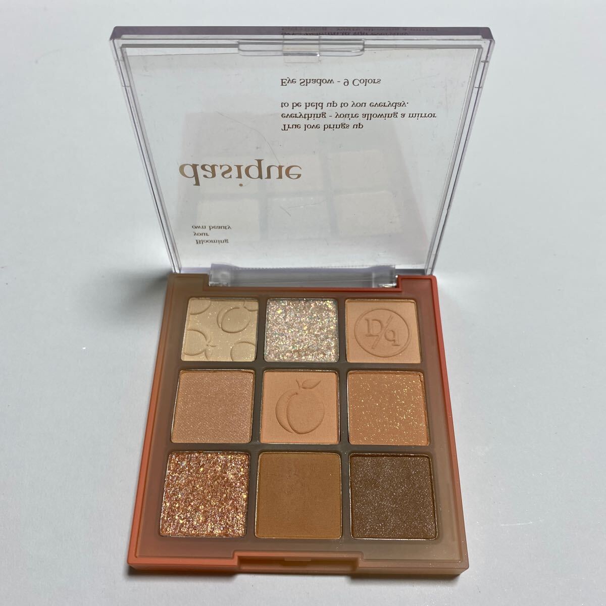 デイジーク　シャドウパレット　#14 Peach Palette アイシャドウ　アイカラー