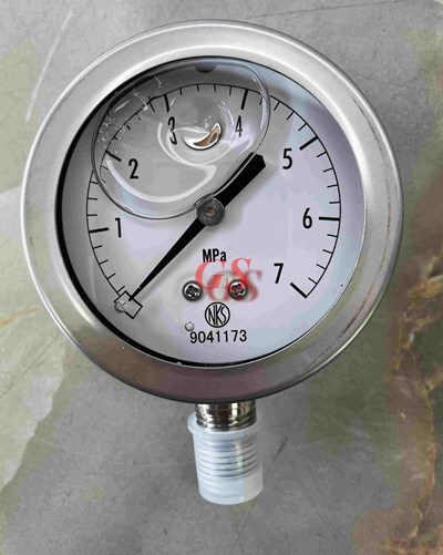 長野計器　グリセリン入り圧力計　GV50-173 AU/4x６０７MPa 未使用