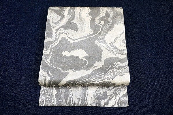 【送料無料】洒落袋帯 墨流し 金通し オフホワイト グレー 4m41cm お洒落 正絹 仕立て上がり 着物フィ m-7919
