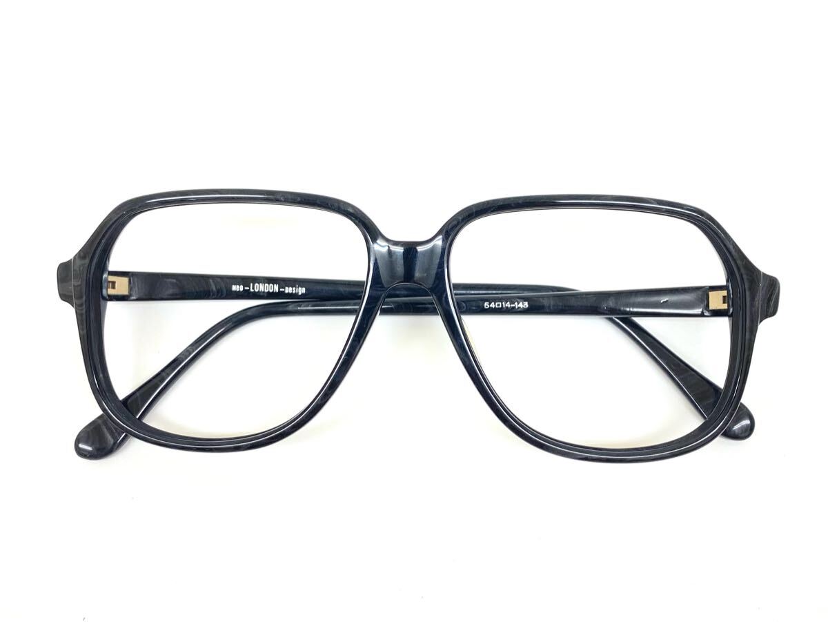 80年代後期 眼鏡の聖地鯖江製 ジャパンヴィンテージフレーム 色褪せない存在感 モダンにもクラシックにも寄り添う、眼鏡好きのための逸品