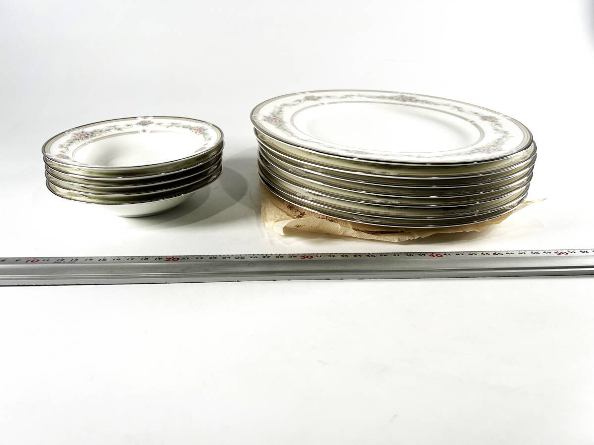 【長期保管品】Noritake　ノリタケ　ディナープレート26㎝（７枚）＆　小皿15㎝（5枚）