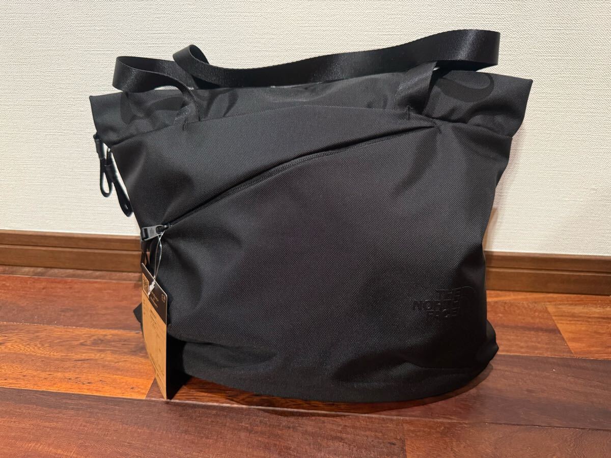 ★ ノースフェイス THE NORTH FACE ピレネートート トートバッグ NM82507 15L ユニセックス ブラック 新品未使用タグ付 デイパック
