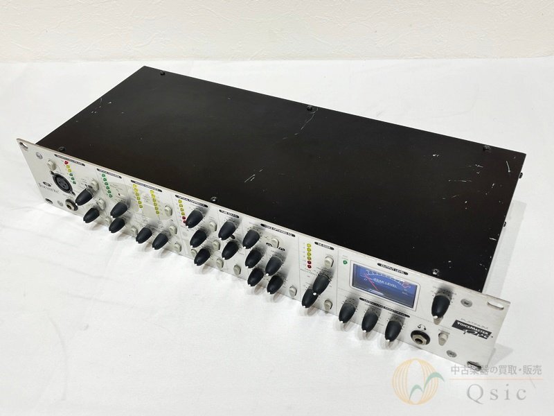 【セール】[中古] Focusrite Voice Master Pro ボーカリストに嬉しい機能が盛り沢山のマイクプリ [SLR15]【箕面店在庫】