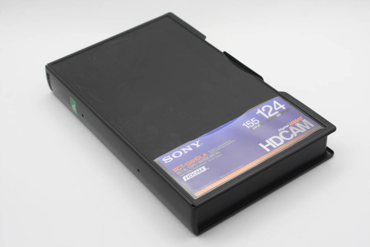 送料無料！　SONY　BCT-124HDLA 　HDCAMテープ　124分（検索：ビデオカメラ、PMW-、PDW-、HDW-、DSR-）