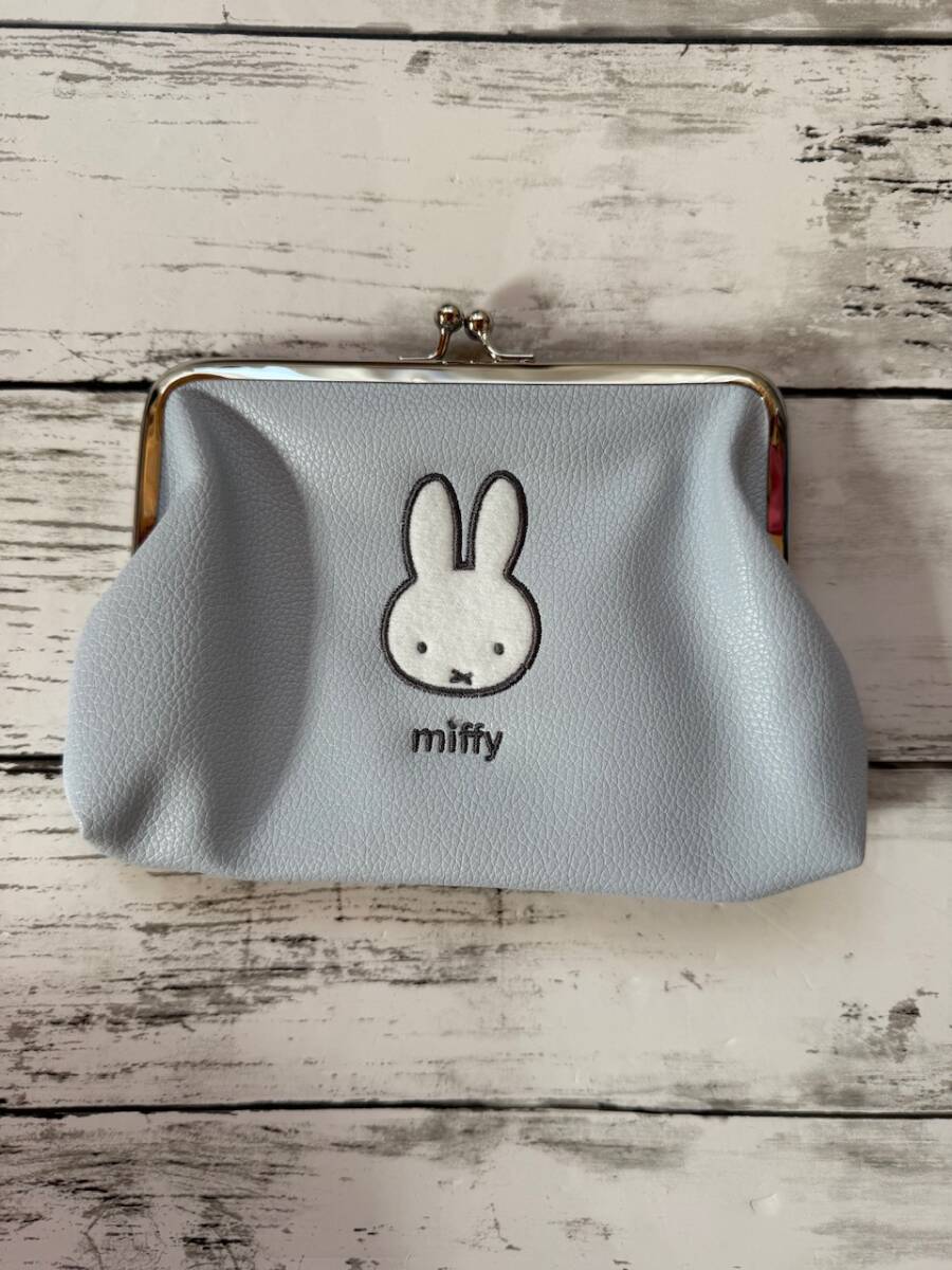 未使用★miffy /ミッフィー★レザー調　がま口　ポーチ