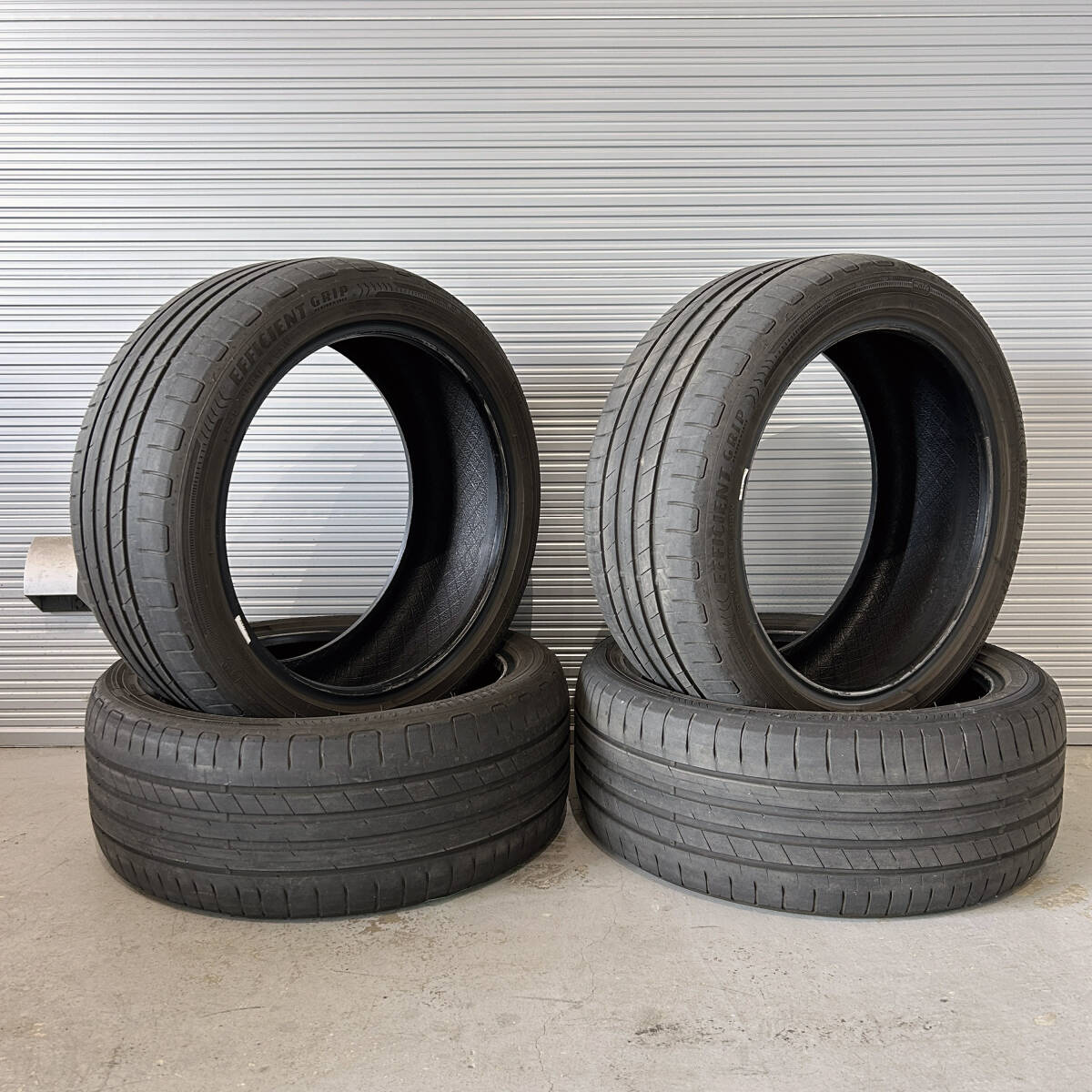 グッドイヤー EFFICIENT GRIP 225/45R18 95W　2018年製 室内保管【4本セット】