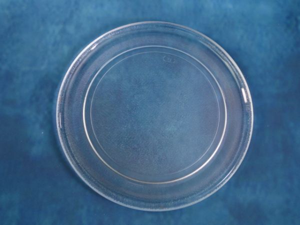 T533【 電子レンジ 】　調理用品 /レンジ用トレー　耐熱ガラス　丸型　約27.5cm、高さ2cm