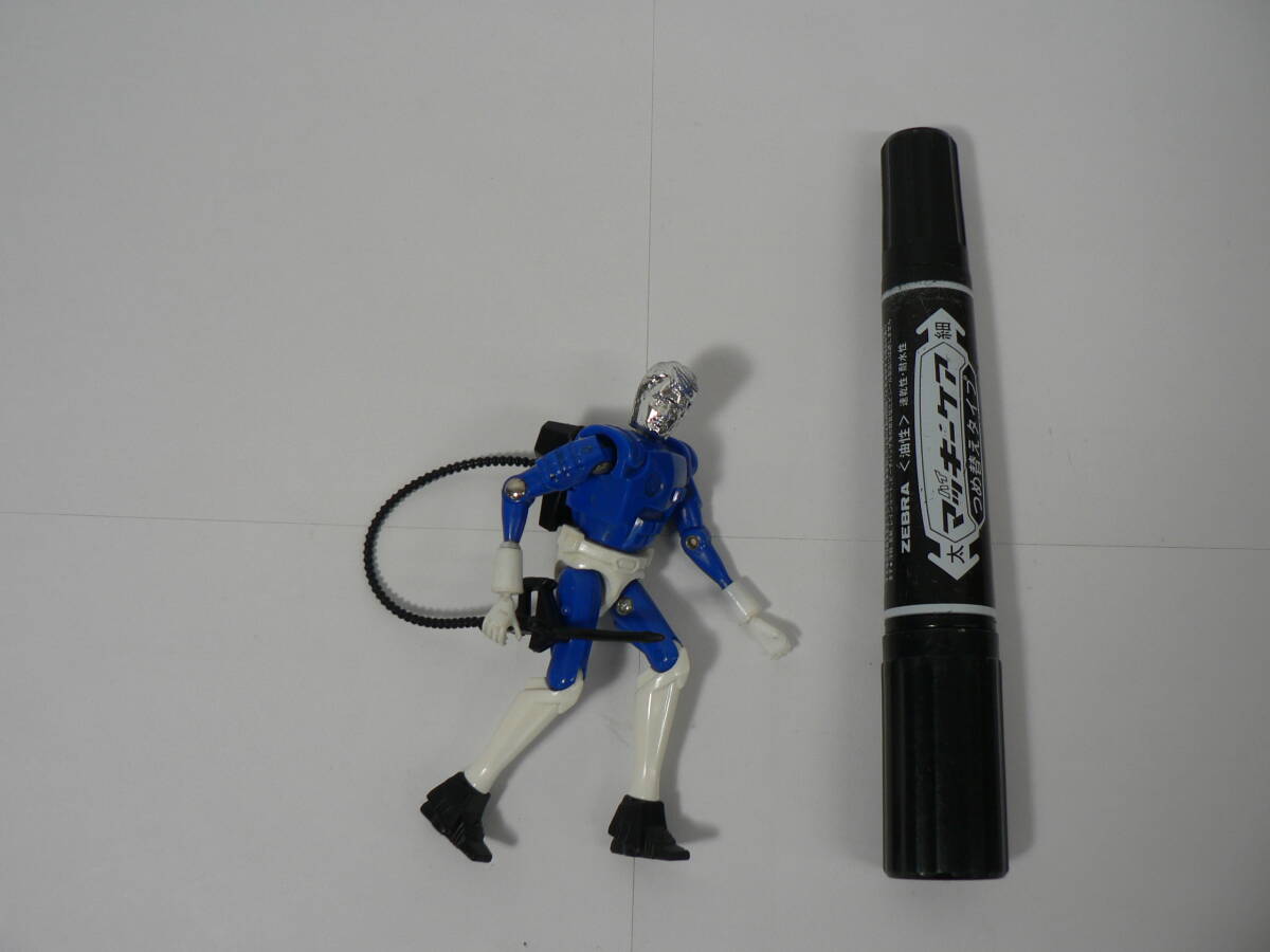 ジャンク 本体のみ 旧タカラ ミクロマン ポリスキーパー『M-232 アーサー』 MICROMAN C104