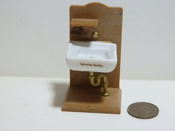 ★DQ561☆シルバニアファミリー　家具　ジャンク　陶器　洗面台☆初期　ミニチュア　ドールハウス