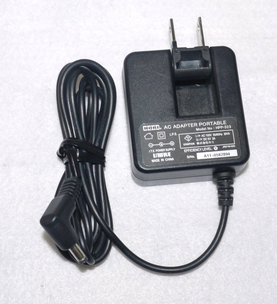 HORI 　ACアダプター HPP-323　DC5V　2A　動作確認済