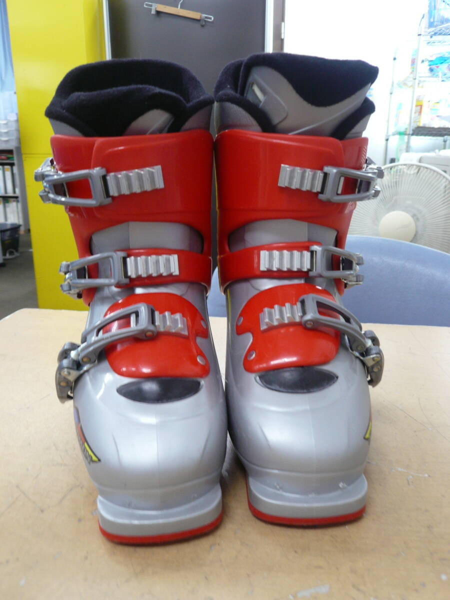 中古　SALOMON　スキーブーツ　サイズ23.0㎝～23.5㎝ソール276mm【F-495】送料無料（北海道沖縄離島佐川急便中継料金がかかる地域は除く）