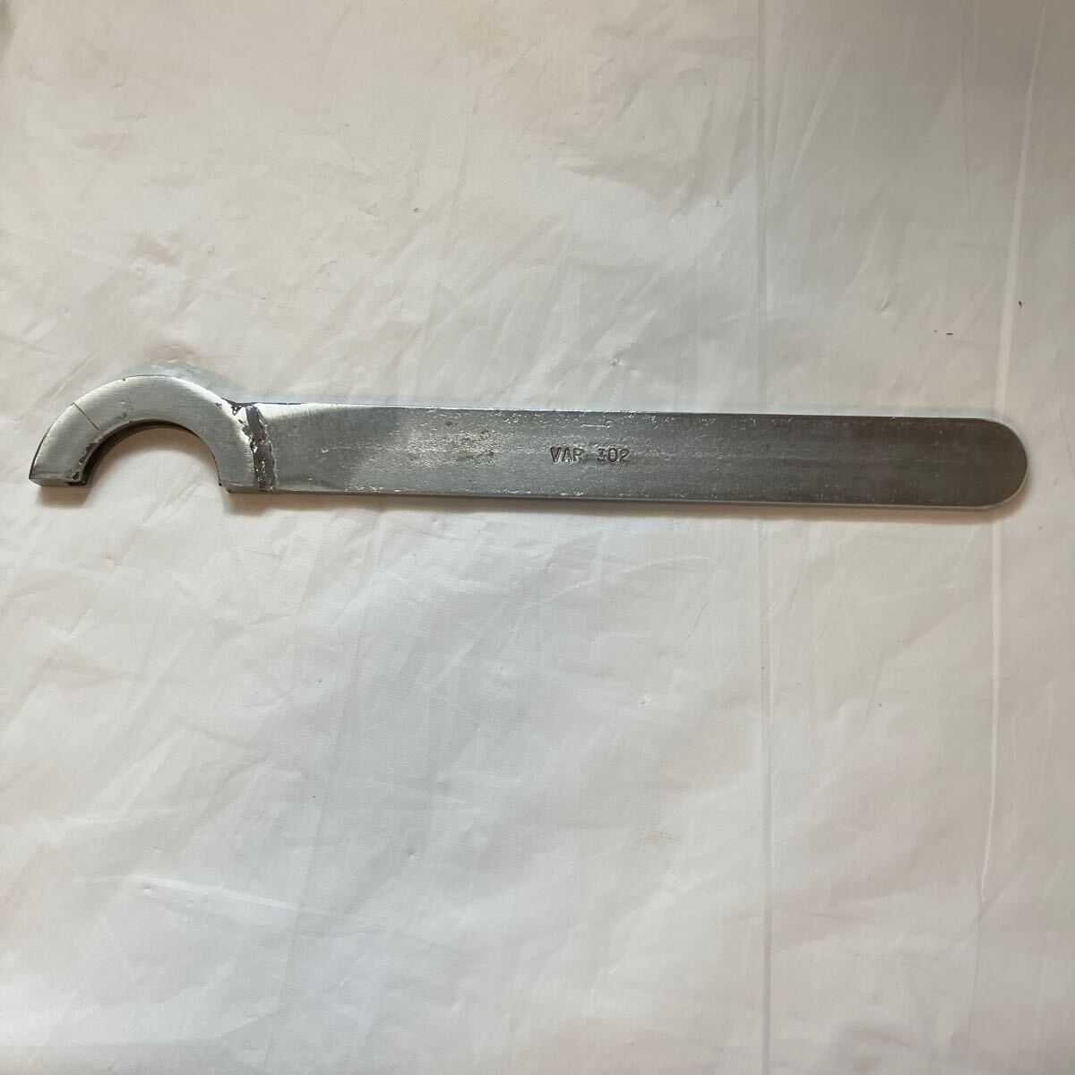 M016 VAR #302 ボトムブラケット ロックリング回し　工具