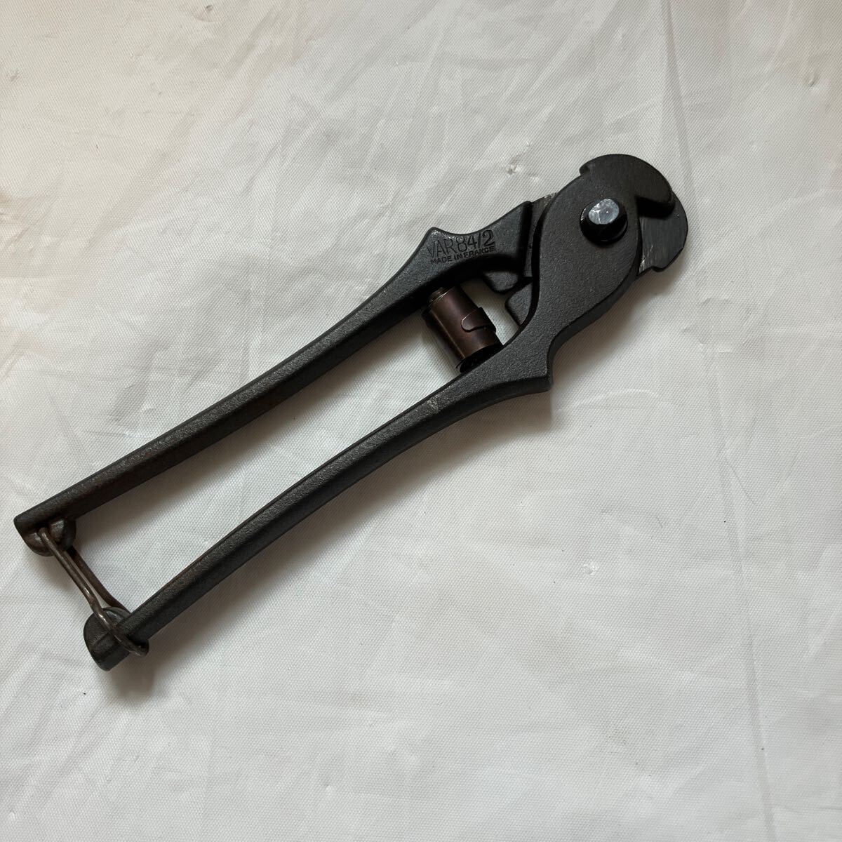 M019 希少　ヴィンテージ VAR 84/2 ケーブルカッティングツール　工具