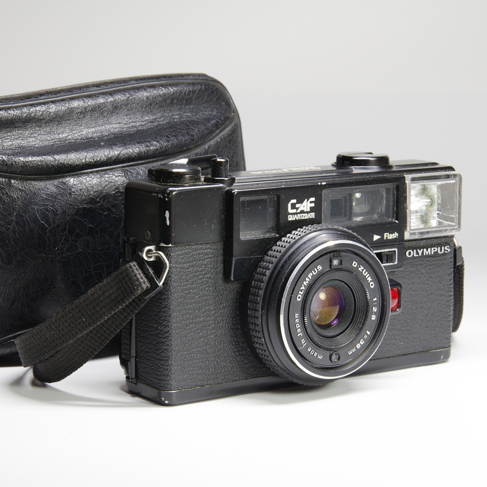 オリンパス　コンパクトフィルムカメラ　C-AF　AUTO FOCUS QUARTZDATE　515