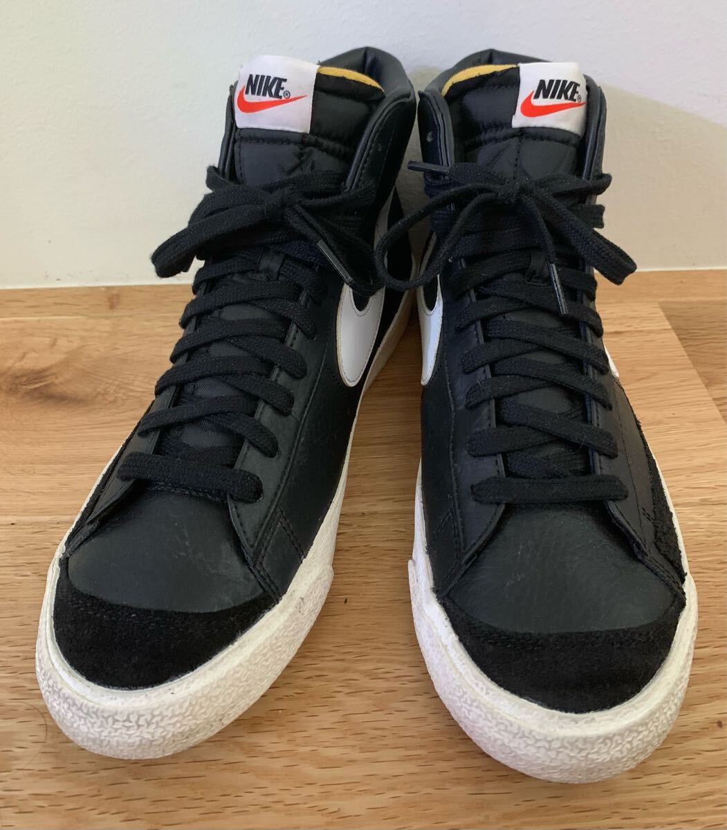 美品 NIKE ナイキ BQ6806-002 ブレーザー ミッド 77 ビンテージ ブラック BLAZER MID WHITE BLACK 10.5インチ 28.5ｃｍ 黒 白 ホワイト